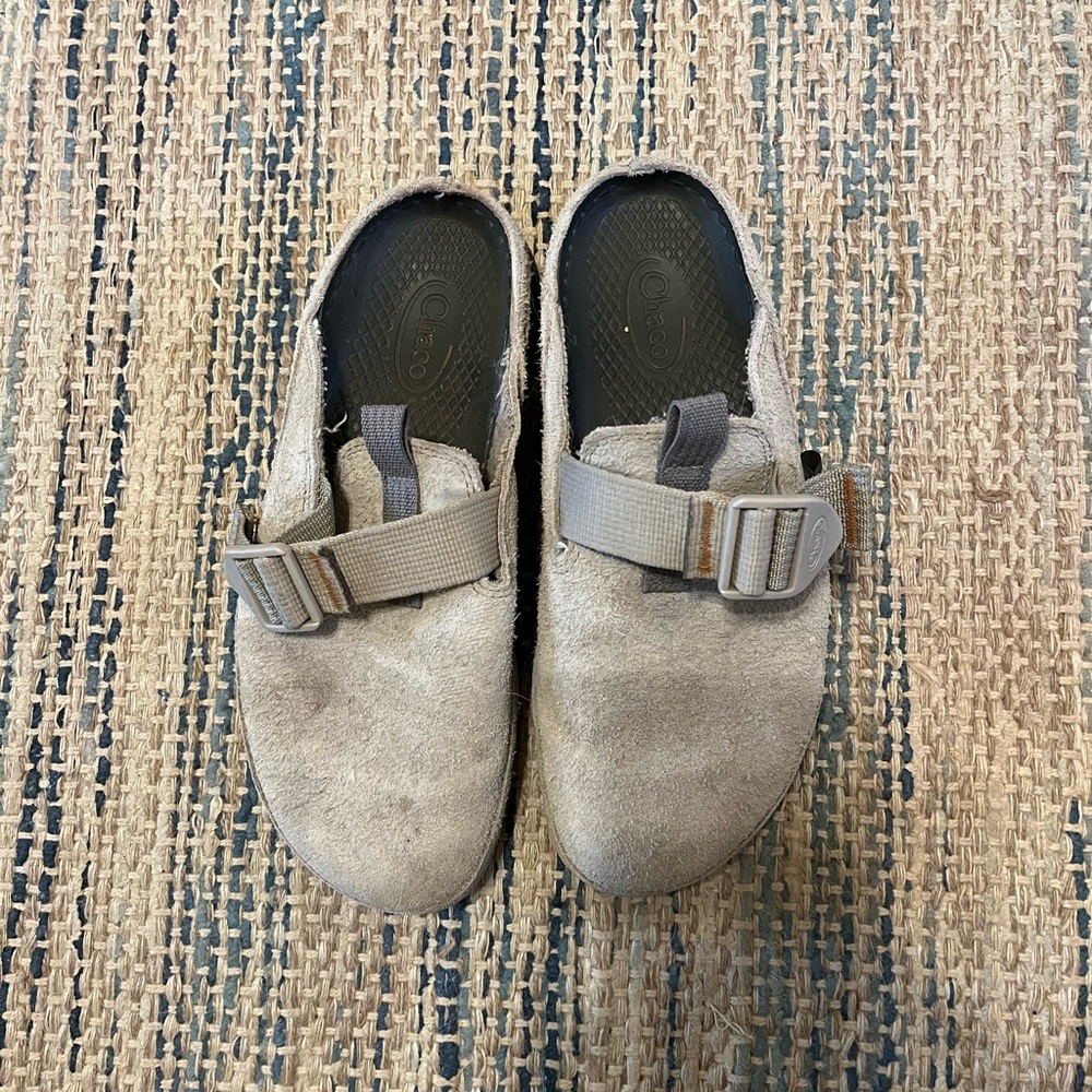 Chaco Gray Slides